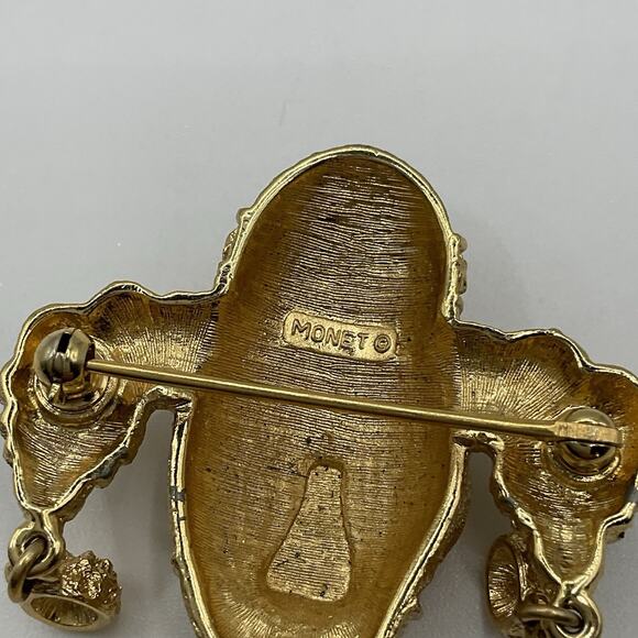 Vintage Monet Statement Brooch Etruscan Revival Style Gold Tone 3” Aztec - Picture 3 of 9